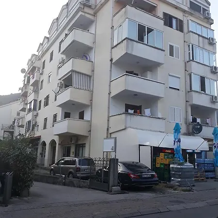 Rooftop Sea View - דירה